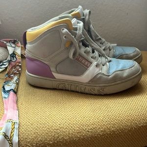 Guess high tops multicolor size 7.5
